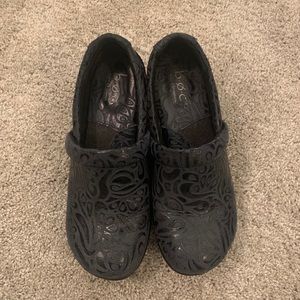 BOC Nursing Shoes